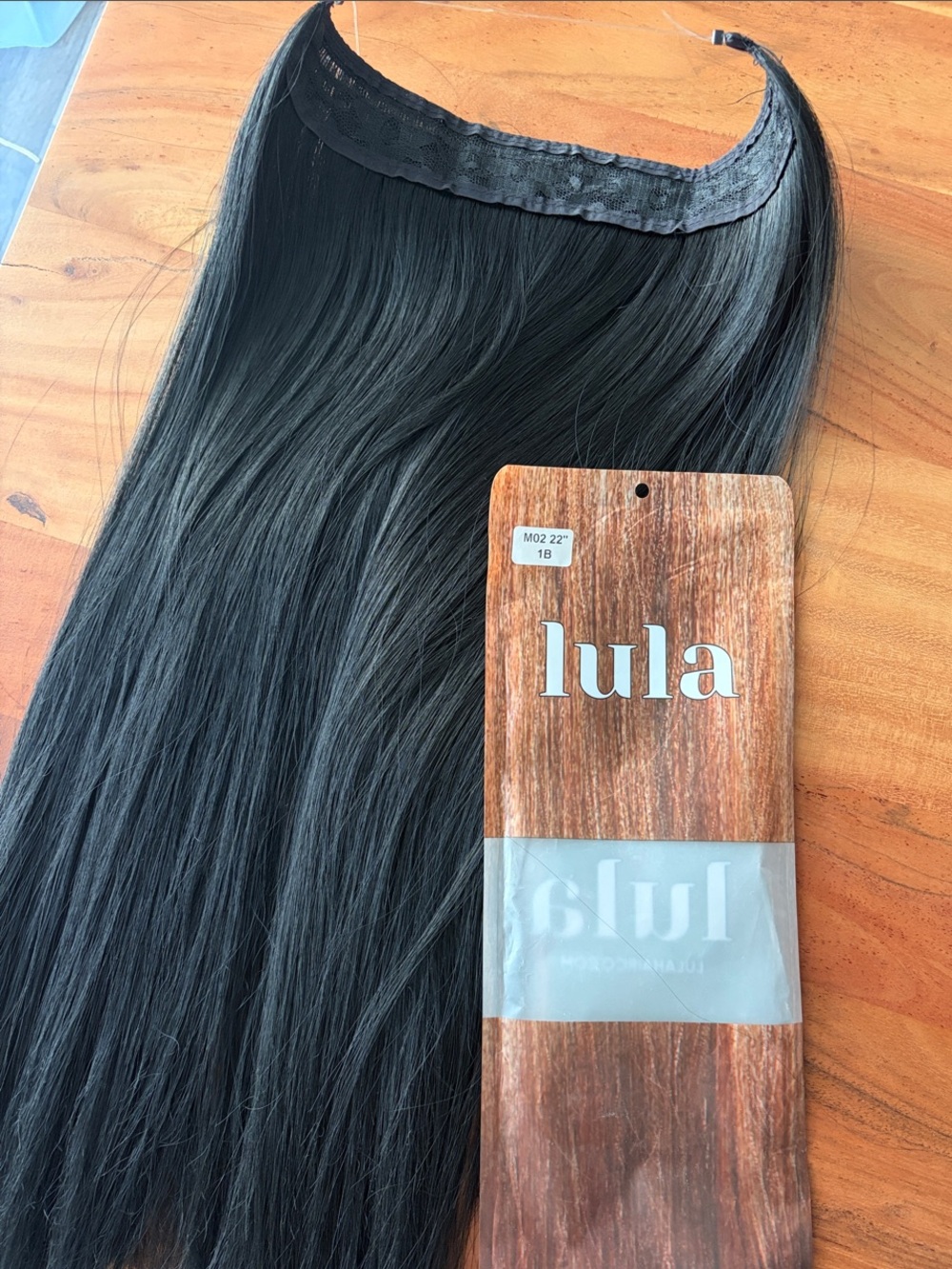 Lula Seamless Halo Hair Extensions - Black 22”